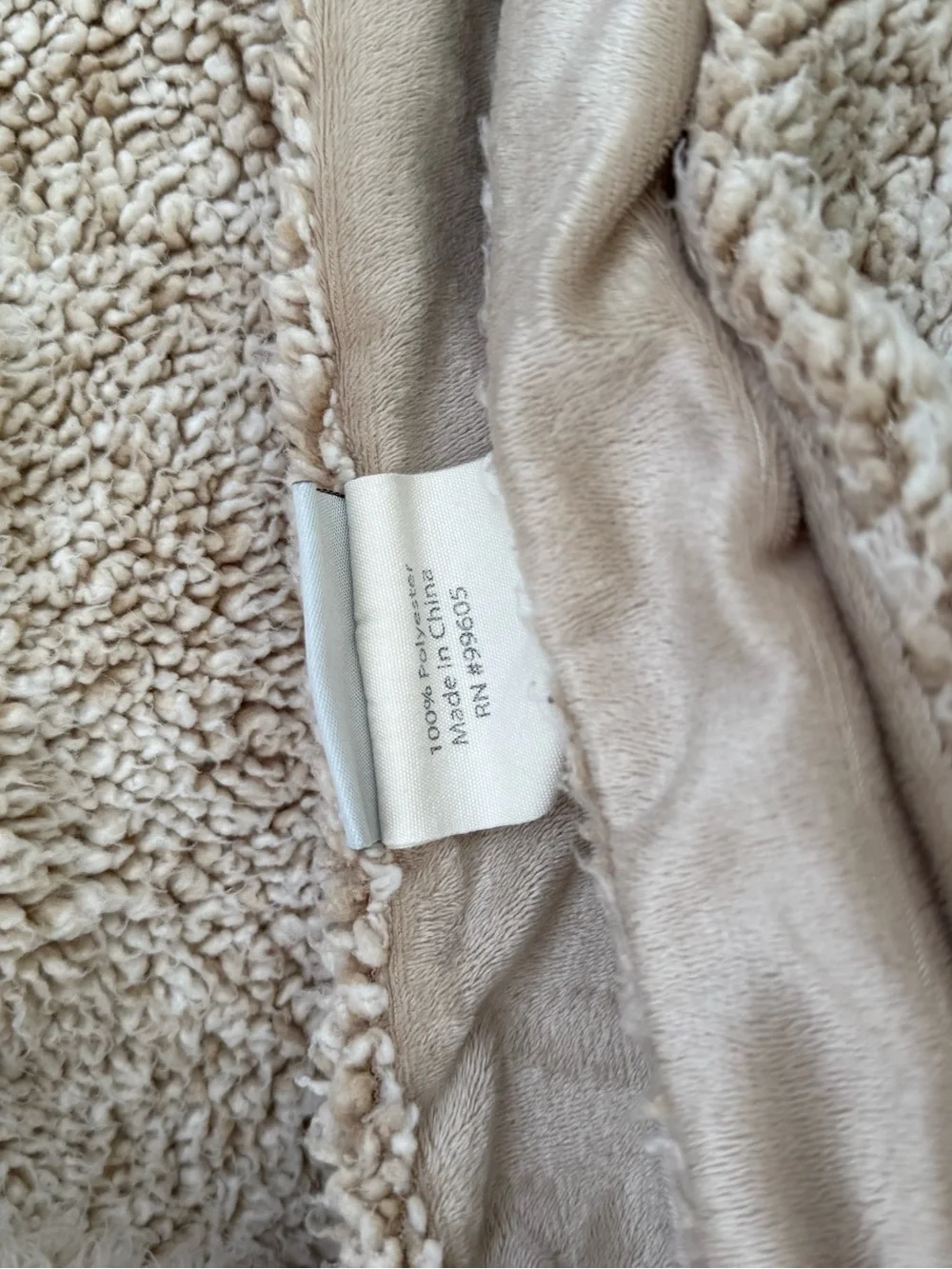 Rae Dunn Sherpa Throw Blanket - Beige 
